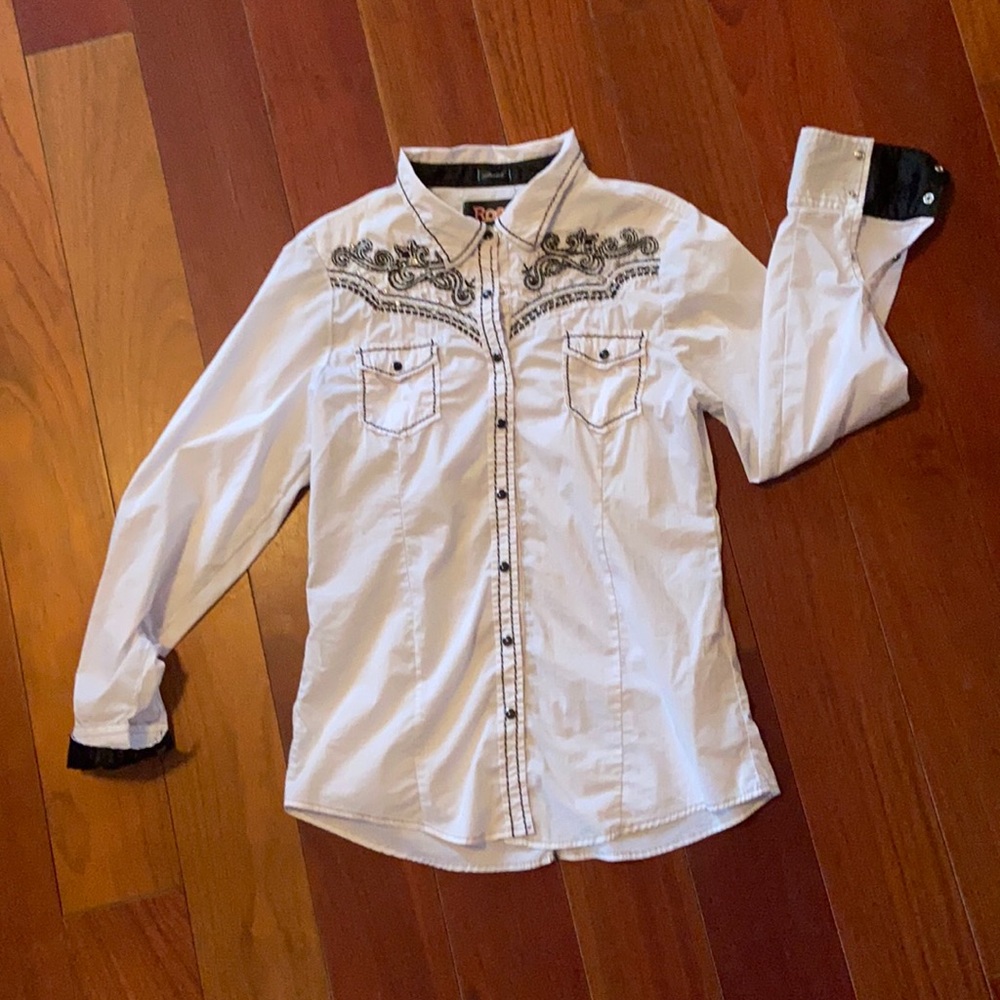 Ladies White with Black Trim Stretch Roar shirt XL